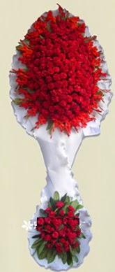 Çift katlı kıpkırmızı düğün açılış çiçeği  Iğdır çiçek yolla yurtiçi ve yurtdışı çiçek siparişi 