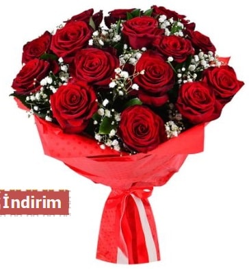 12 Adet kırmızı aşk gülleri  Iğdır 7 kasım çiçekçiler 